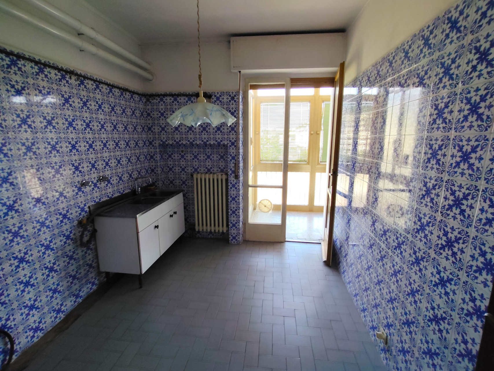 Cuneo, corso Gramsci quadrilocale con due garage - Cuneo