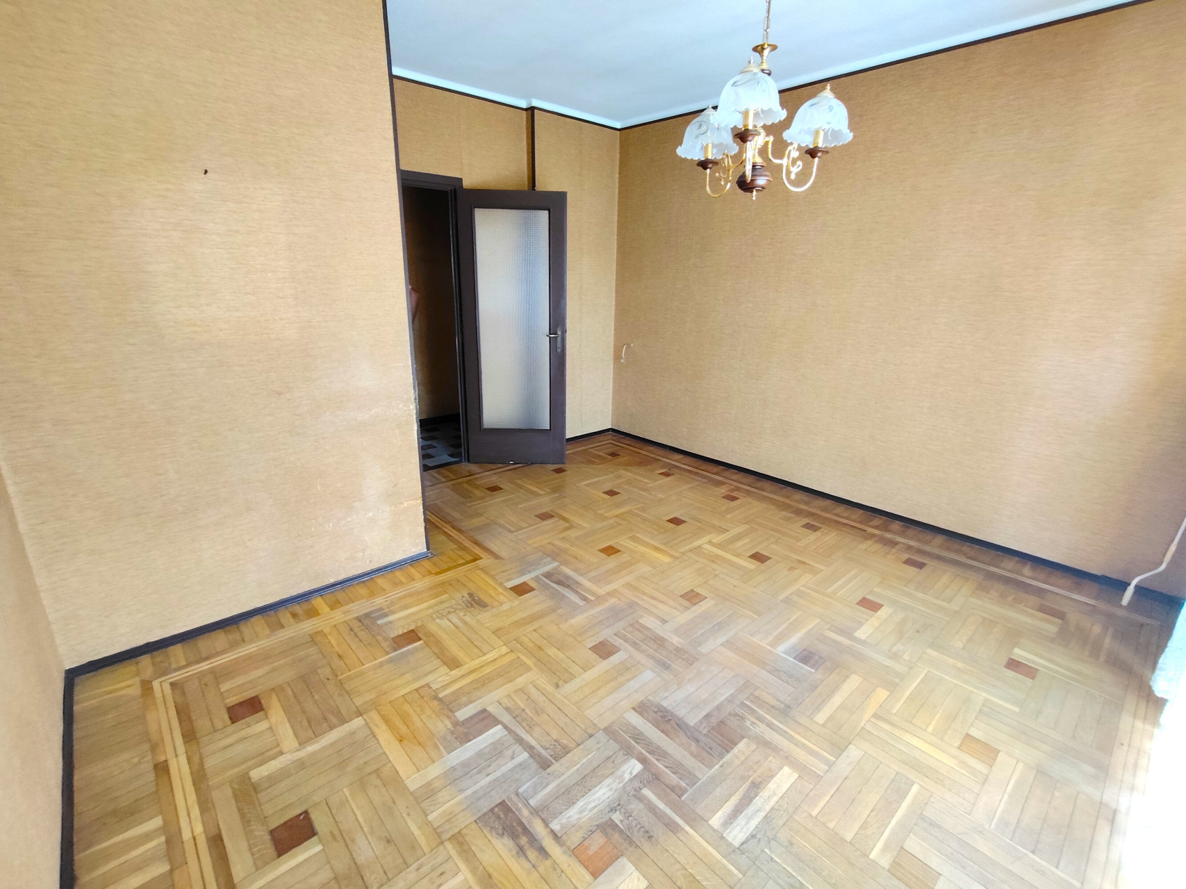 Cuneo, corso Gramsci quadrilocale con due garage - Cuneo